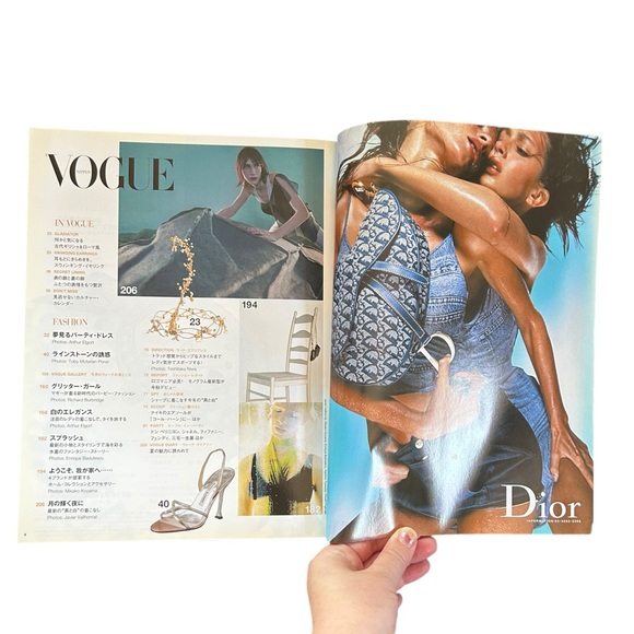 Vintage Y2K Japanese Vogue Nippon Magazine August 2000 Japan Maggie Rizer Cover - Picture 5 of 6